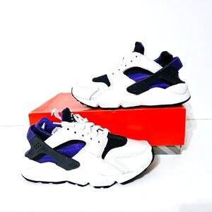 Nike Wmn Air Hurache White Purple